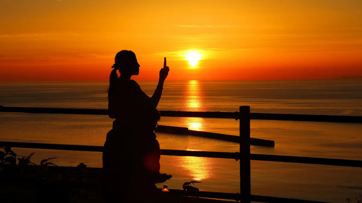 フォトジェニックの極み 絶対撮りたい日本海の夕日スポット10選