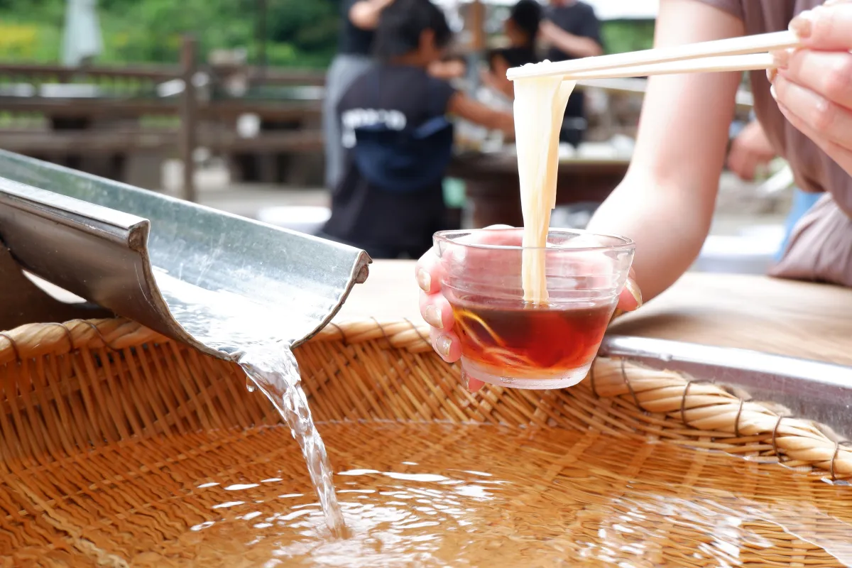 暑い夏はこれ!新潟で流しそうめんが楽しめるスポット3選