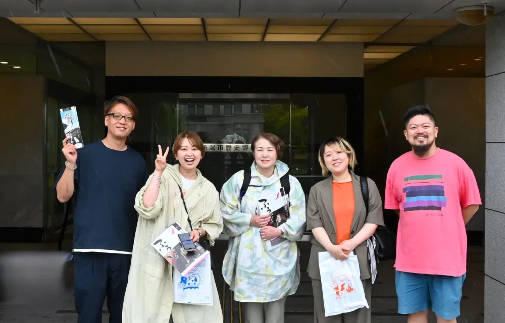 熱き料理人&食の女神とゆく! まるで大人の社会科見学、新潟シティガイドで巡るまち歩き/新潟市
