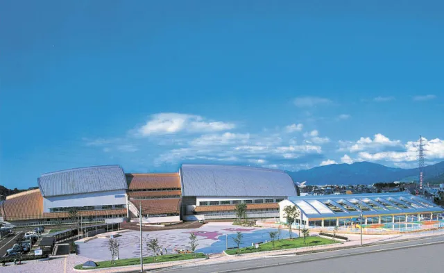 小千谷市総合体育館/市民プール