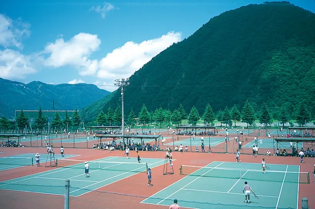 湯沢中央公園&スポーツ施設