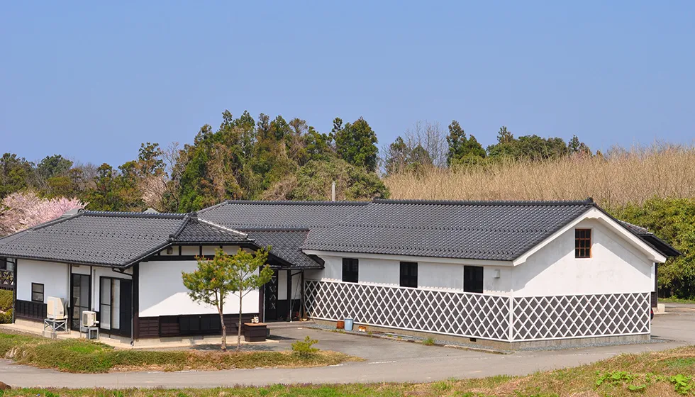佐渡の伝統工芸を体験できる学習館