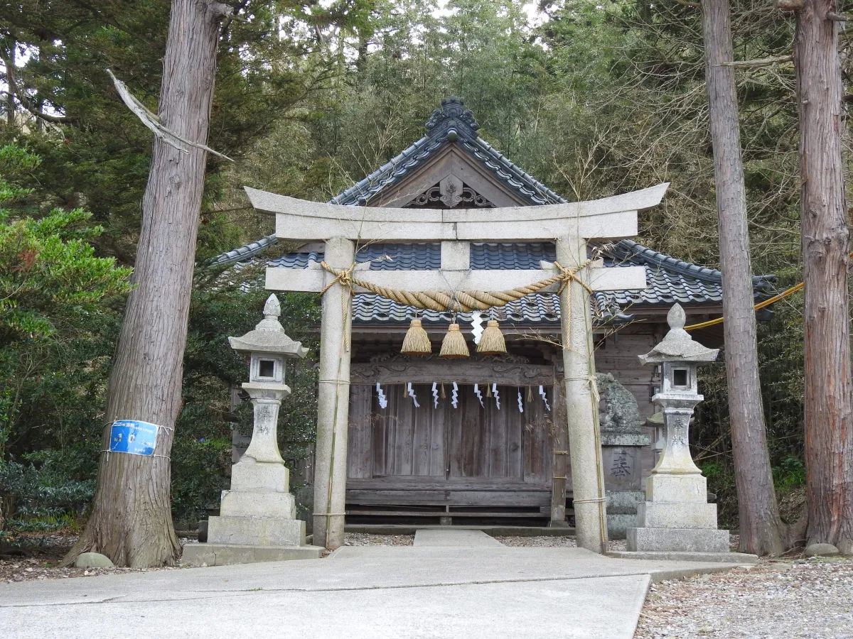 内浦・八所神社