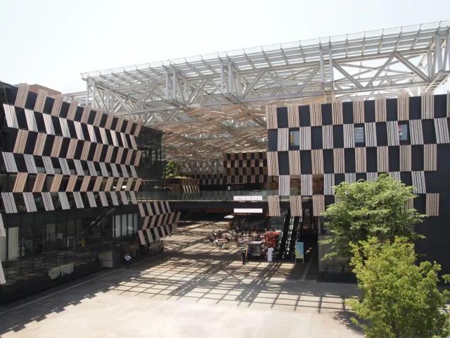シティホールプラザ アオーレ長岡(長岡市役所)