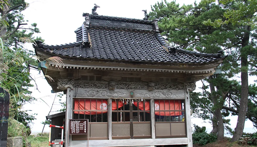 海の神・住吉三神を祀る本殿。