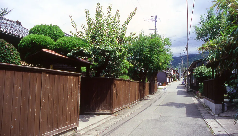 相川奉行所と金山を結んだ歴史の道