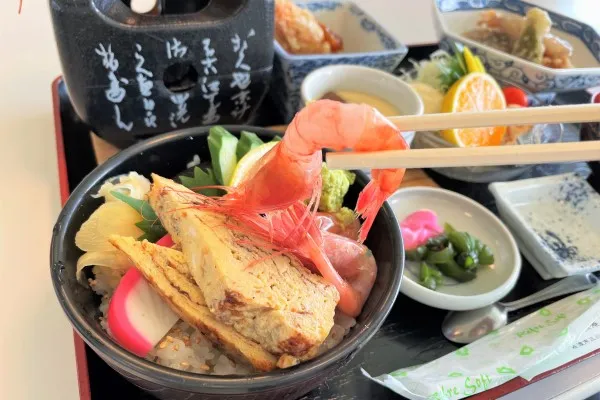 ”ととのう”極上体験!【1日12食限定】南蛮エビ御膳 × 展望風呂の贅沢セット