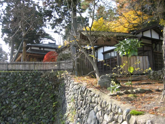 与板 楽山苑