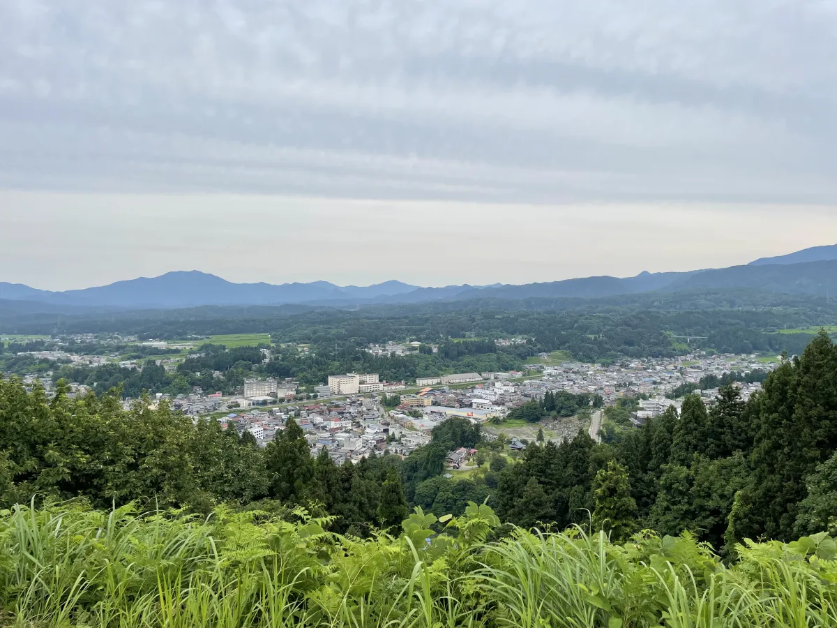 栃尾城跡 本丸からの眺め1