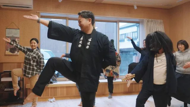 佐渡島で学ぶ 伝統芸能鬼太鼓